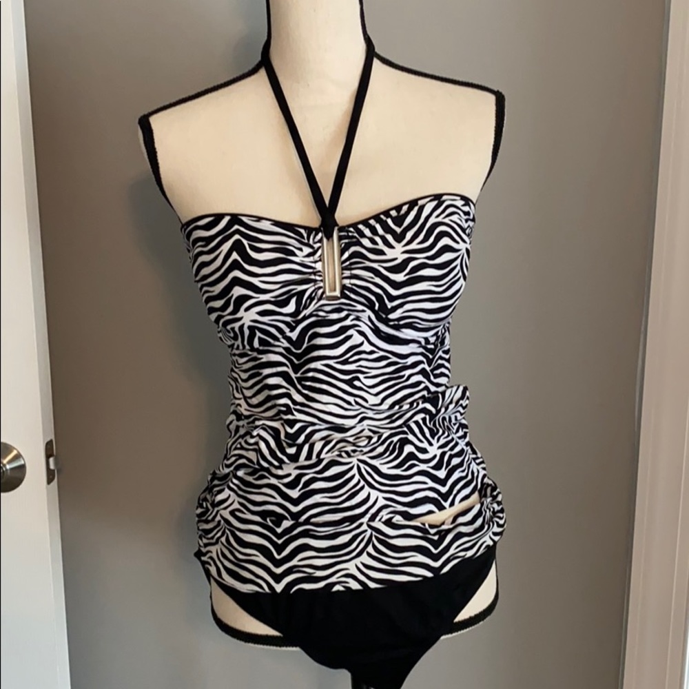 WHBM Zebra print Tankini, Top M, bottom L
